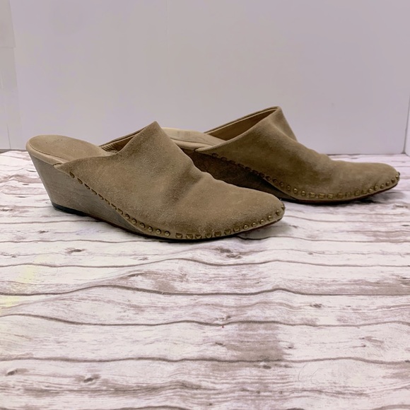 Carlleen Cordero Shoes - Carlleen Cordero Tan Suede Leather Slip On Block Mid Heels Studs Slip On Clogs